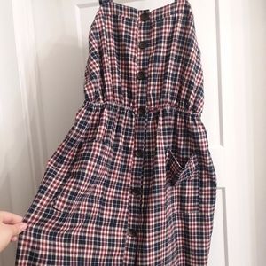 Large Plaid Dress with Functional Pockets and Buttons